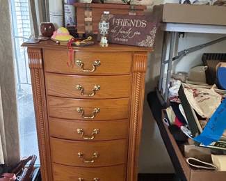 Jewelry armoire