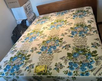 Nice vintage MCM bed and headboard
