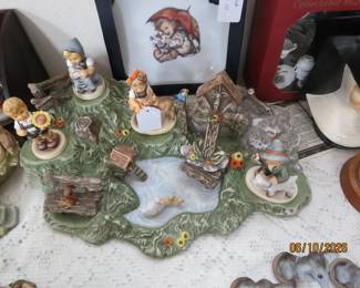 Rare Hummel Summer Set - all original pieces