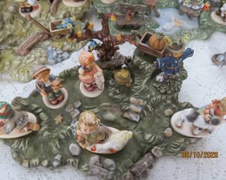 Rare Hummel Fall Set - all original pieces