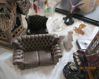 German Dollhouse Sofa & Chair