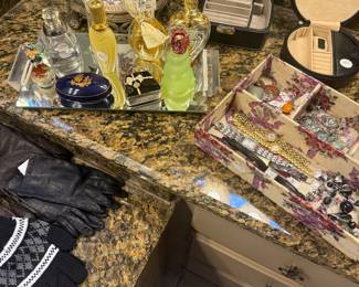 Perfume Bottles, Fashion Jewelry and Jewelry Boxes