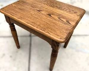 Solid Oak End Table with Turned Legs