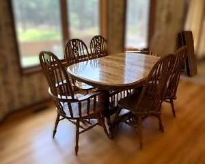 Solid Oak Dining Room Set