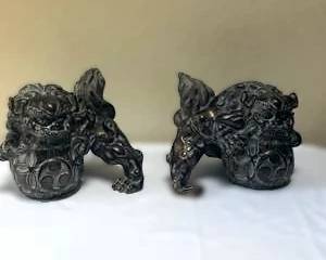 Pair of Asian-Style Guardian Lion (Foo Dog) Figurines