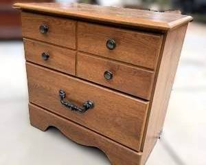 Nights and Lockmaster Oak Bachelor Chest