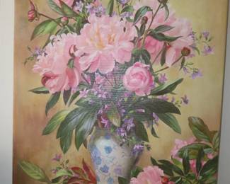 One of two matching rose artwork.