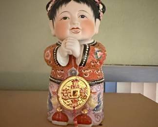 2 Vintage Chinese Jintong and Yunu Figurines
