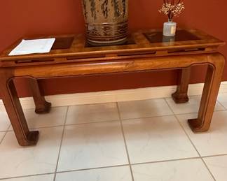 Chinoiserie Chow Leg Ming Style Console Table