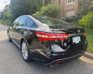 2014 Toyota Avalon Style:   XLE Touring Sedan 4D - Engine:   V6, 3.5 Liter,  Transmission:   Auto, 6-Spd Seq Shft - VIN: 4T1BK1EB2EU103368