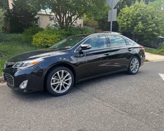 2014 Toyota Avalon Style:   XLE Touring Sedan 4D - Engine:   V6, 3.5 Liter,  Transmission:   Auto, 6-Spd Seq Shft - VIN: 4T1BK1EB2EU103368