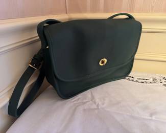 Women's Vintage Coach City Bag in Dark Green Leather (New Out of Box)