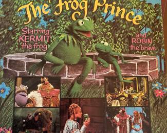 arge collection of LPs, lots of rock, disco, country, folk, jazz and musicals, plus some fun kids' albums