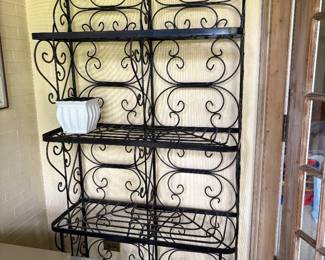 Parisian style baker's rack in black metal