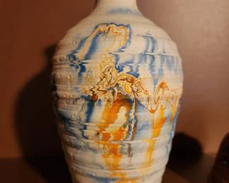 Large Vintage Handcrafted Nemadji Pottery Vase. 
