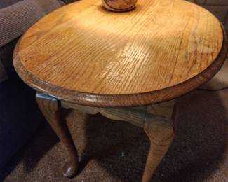 Vintage Oval Side Table. 