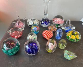 art glass Paperweights