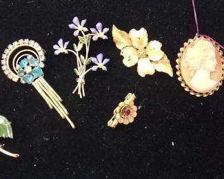 vintage gold brooches and gold filled brooches