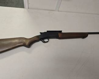 Rossi 22/12 guage rifle/shotgun NEW OLD STOCK!! Barrell for 12 guage is in orginal box