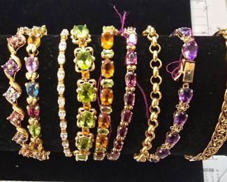 Gold Bracelts