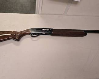 Remington 1100 very nice. 2 available not duplicate listings