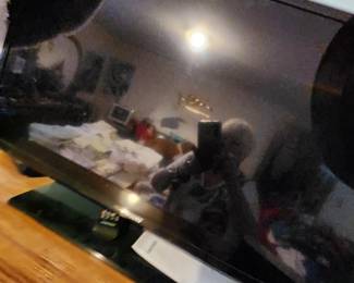 35'' Samsung Flat Screen.