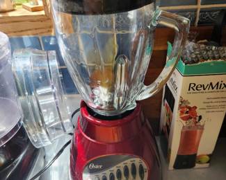 Oster 16-Speed Blender.
