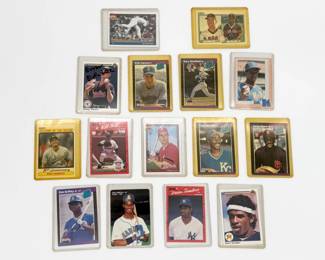 29 BaseballCardswKenGriffeyJrRookie1980s1990sinHardCases
