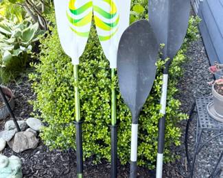 81 TwoPairsofKayakPaddlesPropelPaddleGearGenericPaddles