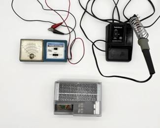125 RadioShackSolderingIronSolarChargerElectronicEngineAnalyzer