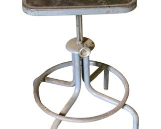 1328 - Metal Stool - 27.5 x 15.5 x 15.5