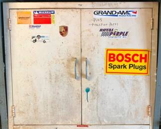 1254 - 2 Door Metal Cabinet - 30 x 35 x 16.5