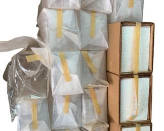 438 - Group Lot of 17 Plexi-Glass Display Cases (Description): Group lot of 17 plexi-glass display cases. Each case measures 6 inches by 36.25 inches by 4.25 inches.