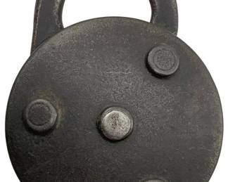 677 - Antique Cast Iron Padlock w/o Key 3"x2.25" (Description): Antique cast iron padlock without key. Measures 3" x 2.25".