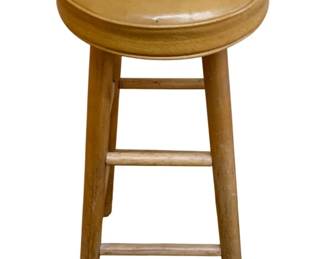 992 - Stool 30"x13" (Description): A stool measuring 30 inches in height and 13 inches in diameter.