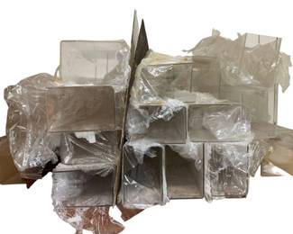448 - Group Lot Plexiglass Cases for Train Displays (Description): Group lot of plexiglass cases designed for train displays. Each case measures 6 inches by 31 inches by 4.25 inches.