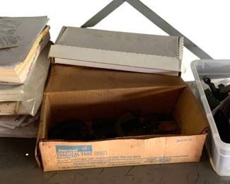 1262 - Shelf Lot of Assorted Items