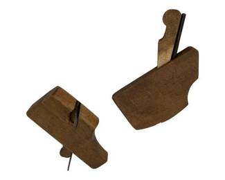 738 - Group of 2 Small Wooden Router Planes (Description): Group of two small wooden router planes featuring traditional wooden bodies with metal cutting blades. These hand tools were used for cutting grooves and recesses in woodworking. Measures 5.5" x 4.5".