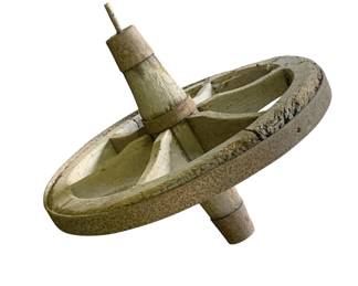 1301 - Vintage Wagon Wheel Hub - 20 x 22