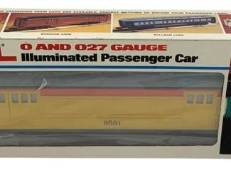 850 - Lionel O Scale Special Baggage Car in Box (Description): Lionel Special Baggage Car in O and 027 Gauge. This illuminated passenger car features a yellow and gray color scheme with the number 9581 displayed on the side. The car comes in its original Lionel box with product imagery. Suitable for ages 8 to adult.