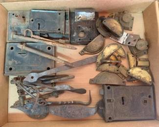 477 - Box Lot of Antique Door Accessories & Locks (Description): A box lot of antique door accessories and locks. The collection includes various vintage hardware pieces suitable for restoration projects or decorative purposes.