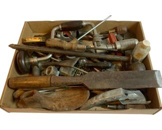 1060 - Tray Lot of Assorted Tools