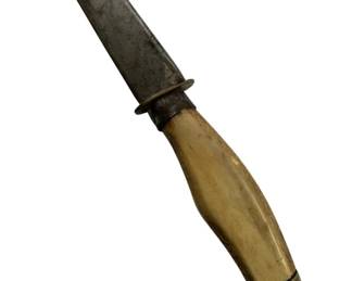 737 - Vintage Hunting Blade Knife 8" (Description): Vintage hunting blade knife featuring a bone handle with metal fittings. The knife measures 8 inches in overall length.