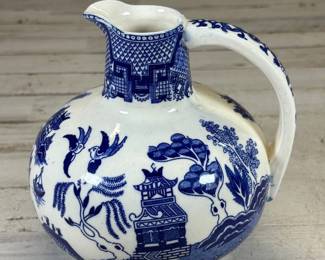 V Lot #2 Japanese Blue Willow Porcelain Pitcher Vase Made In Japan Blue White Scenic