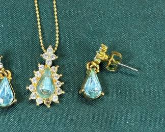 Lot #42 Gold Tone Aqua Blue Crystal Teardrop Pendant Necklace Earring Set + Howlite
