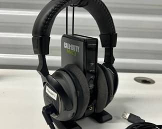 Lot #104 Turtle Beach Call of Duty MW3 Wireless Gaming Headset Dolby Digital RF Xbox