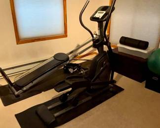 Lot #88 ProForm Elliptical Trainer Cross Trainer Home Gym Cardio Machine LCD Console