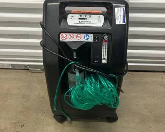 Lot #9 DeVilbiss Healthcare 5 Liter Oxygen Concentrator 5LPM w/ Humidifier & Tubing
