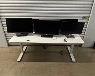 M Lot #1 Dell ViewSonic NQTRONIC LCD LED Computer Monitor Lot of 6 Mixed Sizes AS-IS