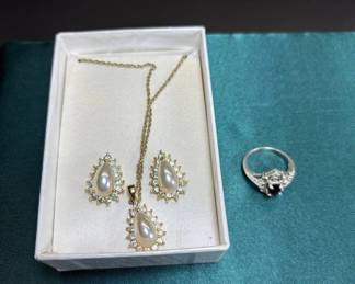 Lot #47 Faux Mabe Pearl Crystal Necklace Earring Set Gold Tone + Silver Filigree Garnet Ring